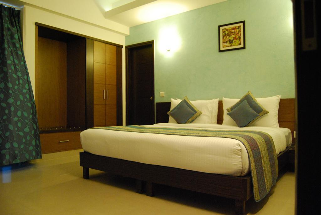 La Wisteria Hotel Delhi Kültér fotó