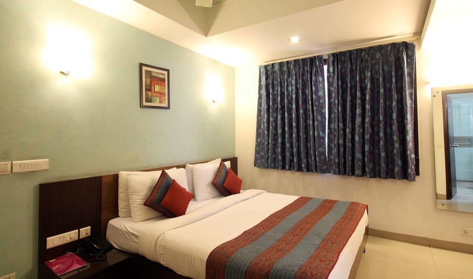 La Wisteria Hotel Delhi Kültér fotó
