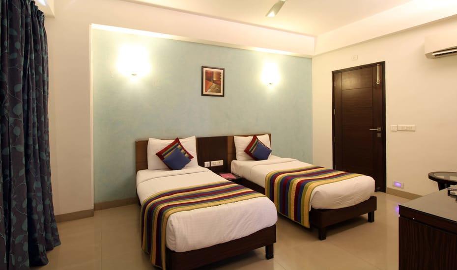 La Wisteria Hotel Delhi Kültér fotó